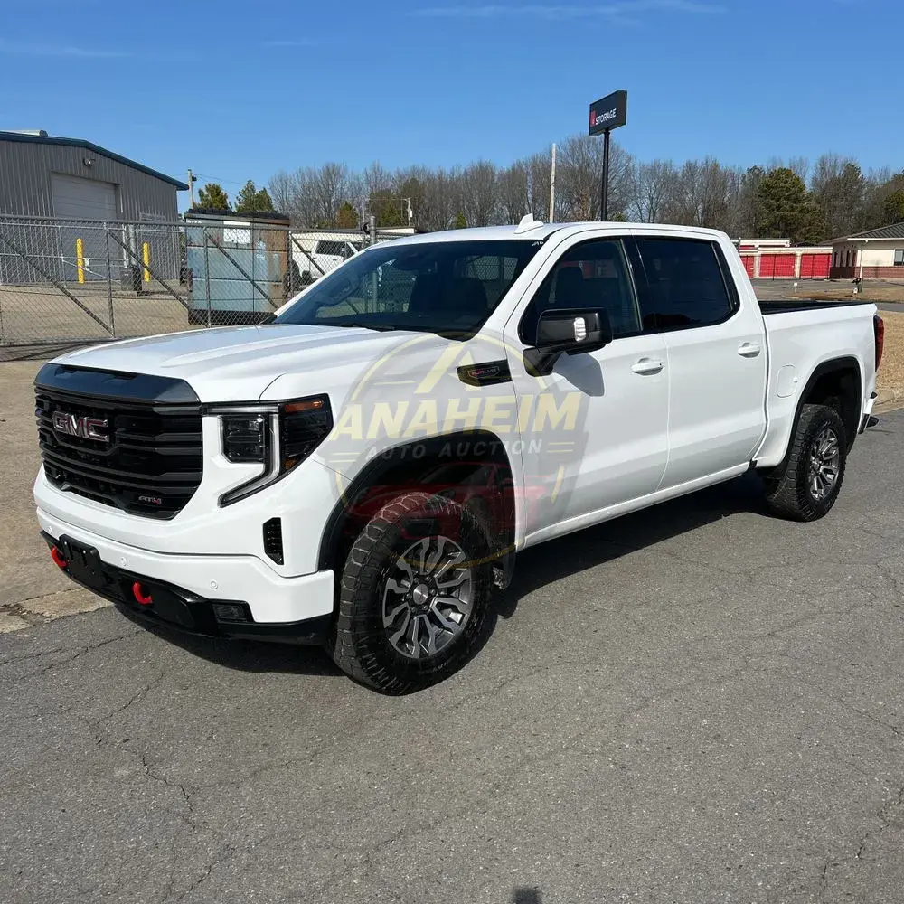 2023 GMC Sierra 1500 AT4