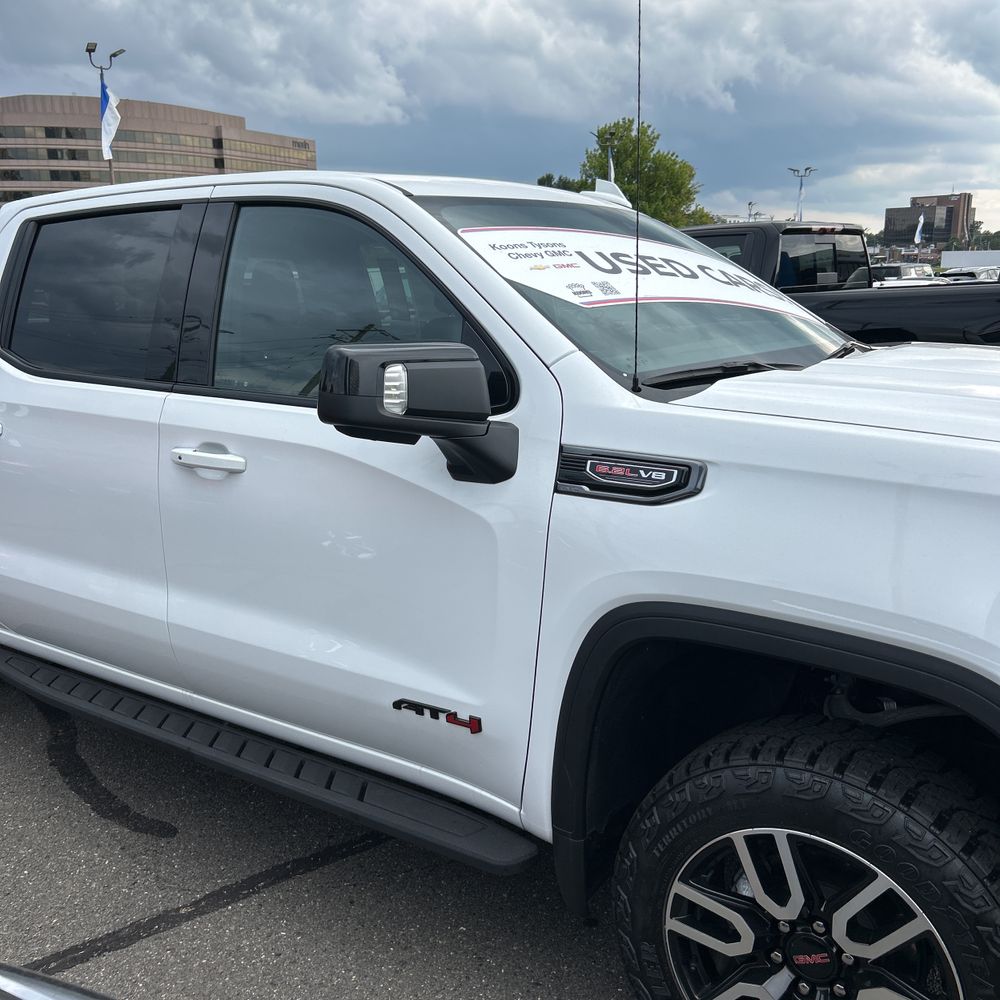 2024 GMC Sierra 1500 AT4