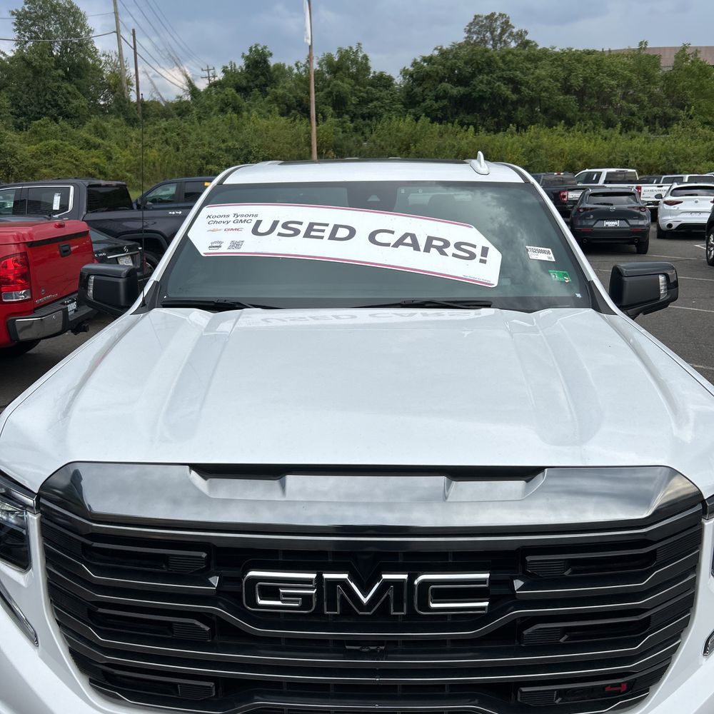 2024 GMC Sierra 1500 AT4