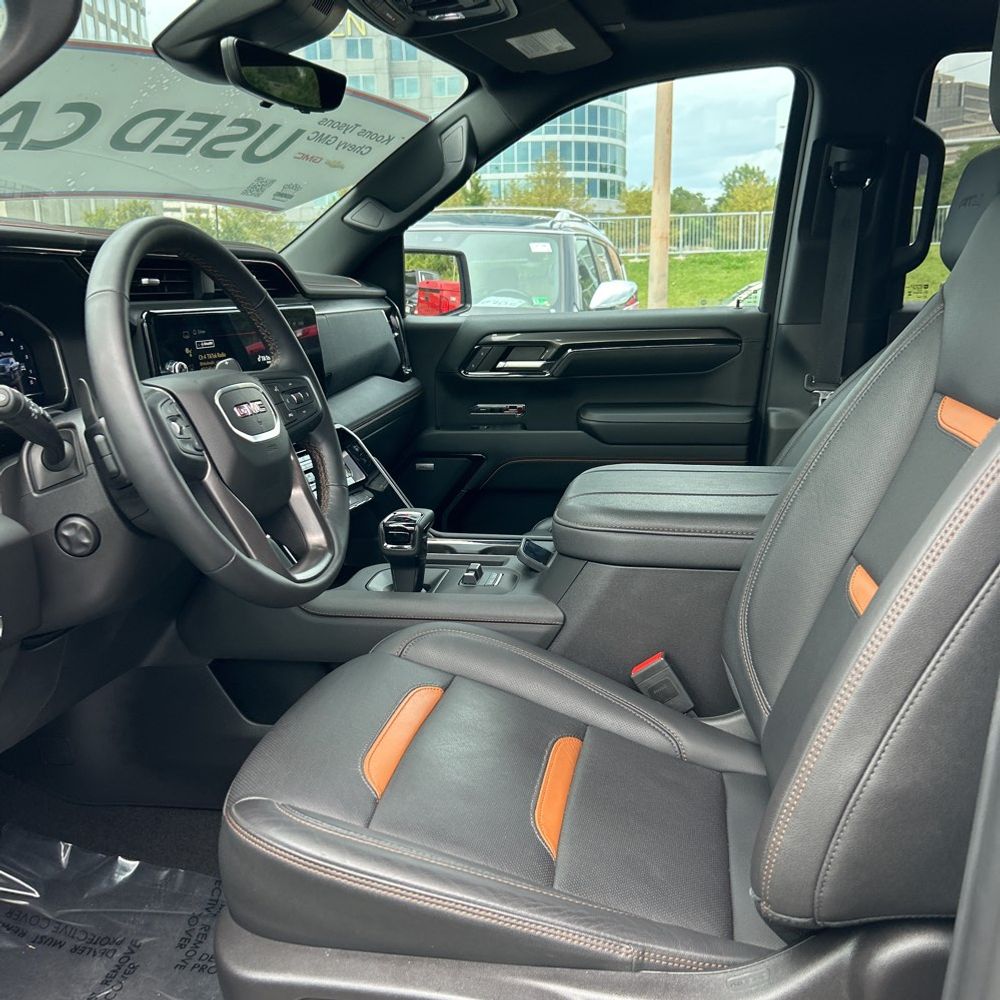 2024 GMC Sierra 1500 AT4