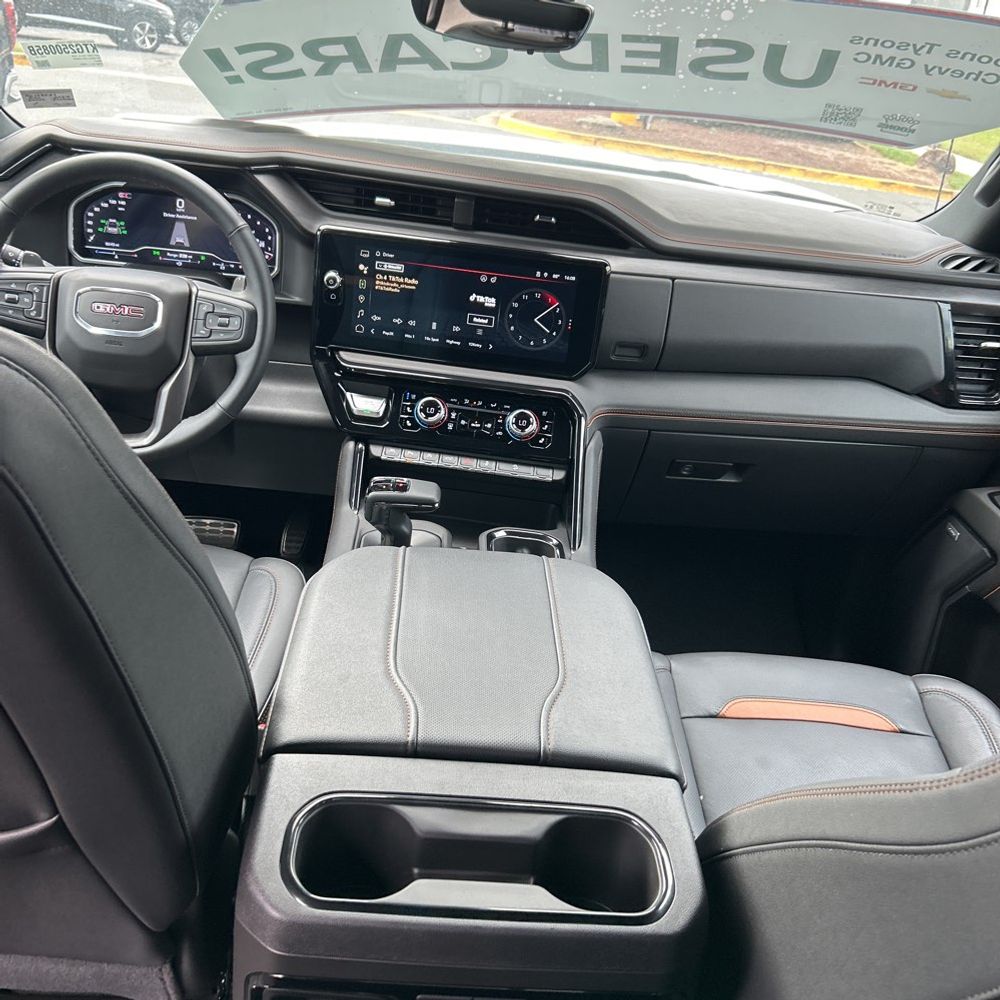 2024 GMC Sierra 1500 AT4