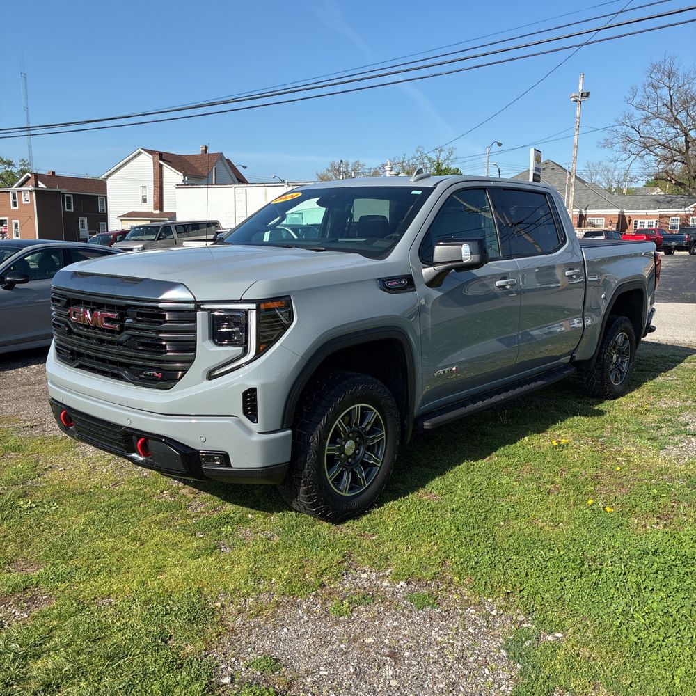 2024 GMC Sierra 1500 AT4