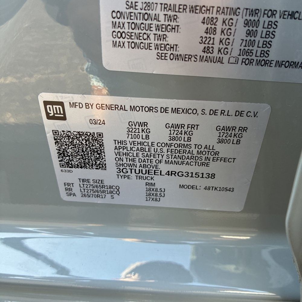2024 GMC Sierra 1500 AT4