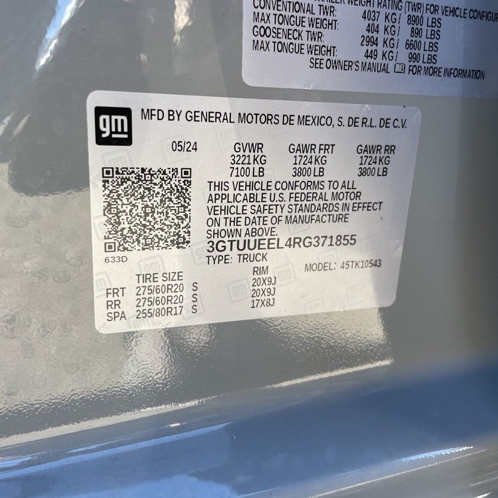2024 GMC Sierra 1500 AT4
