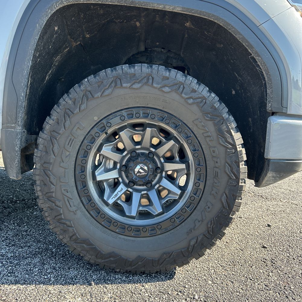 2024 GMC Sierra 1500 AT4
