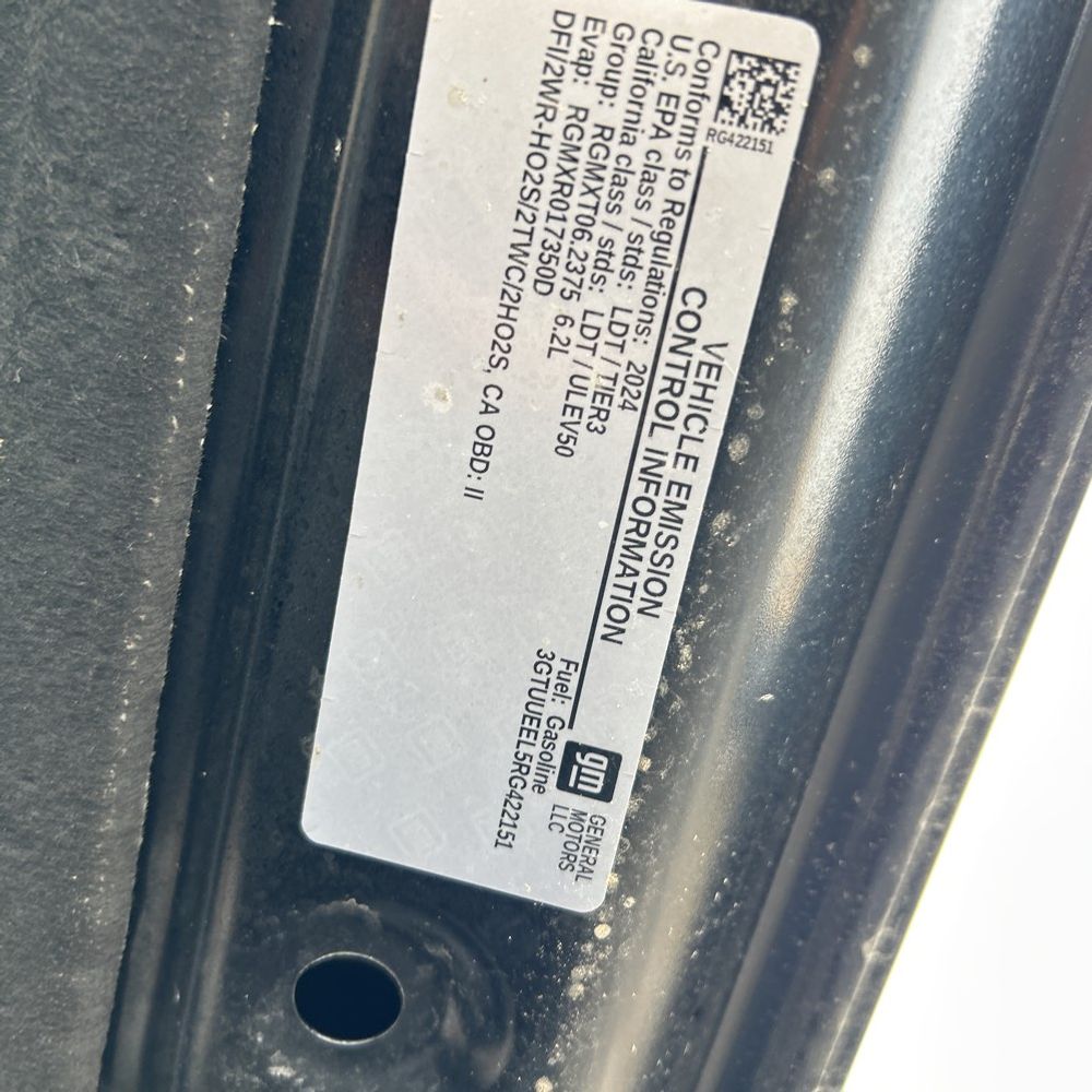 2024 GMC Sierra 1500 AT4
