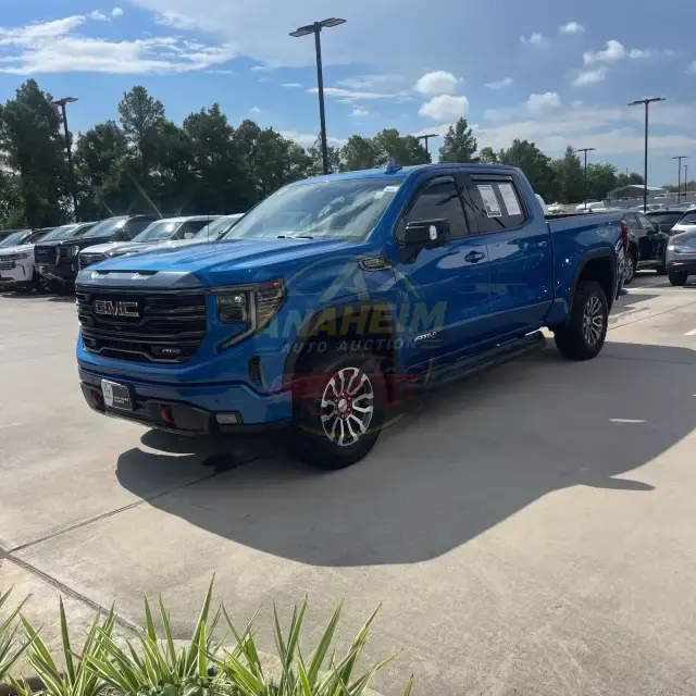 2023 GMC Sierra 1500 AT4