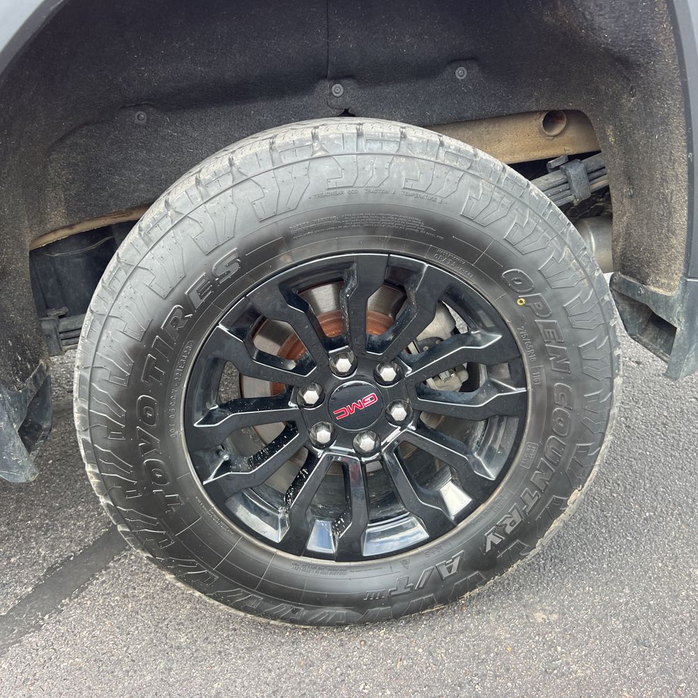 2022 GMC Sierra 1500 AT4X