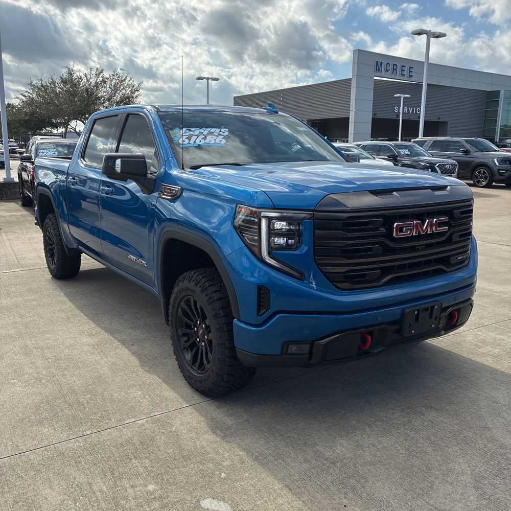 2023 GMC Sierra 1500 AT4X