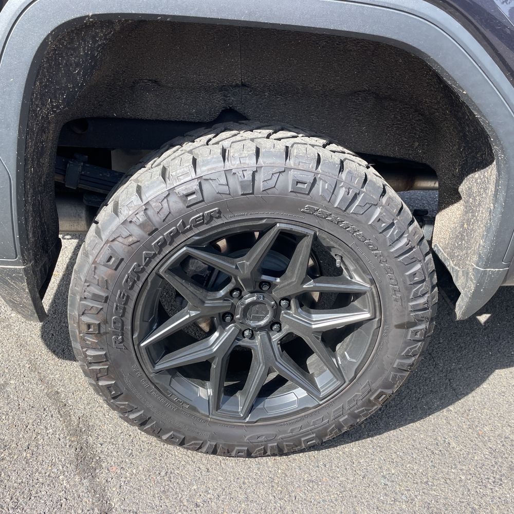 2022 GMC Sierra 1500 AT4X