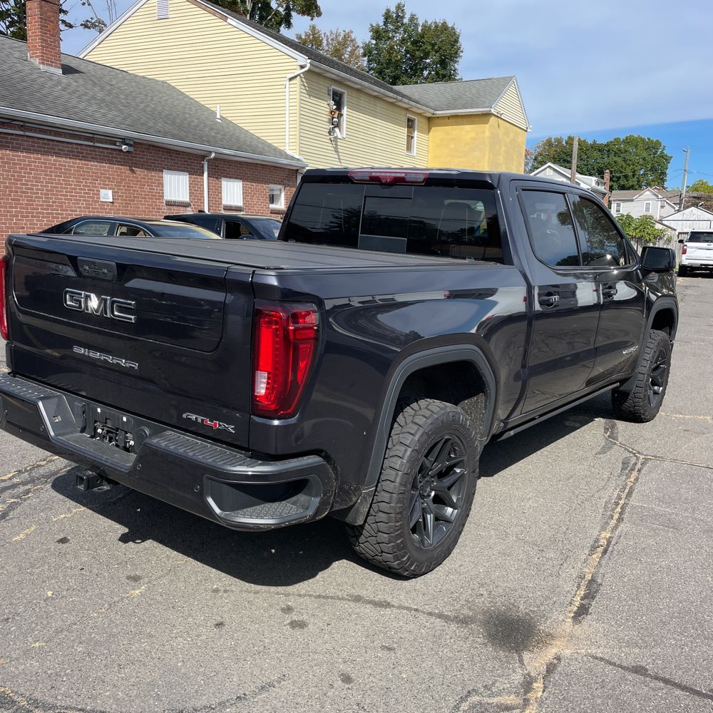 2022 GMC Sierra 1500 AT4X