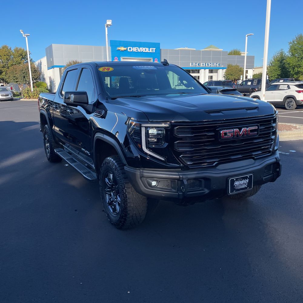 2024 GMC Sierra 1500 AT4X