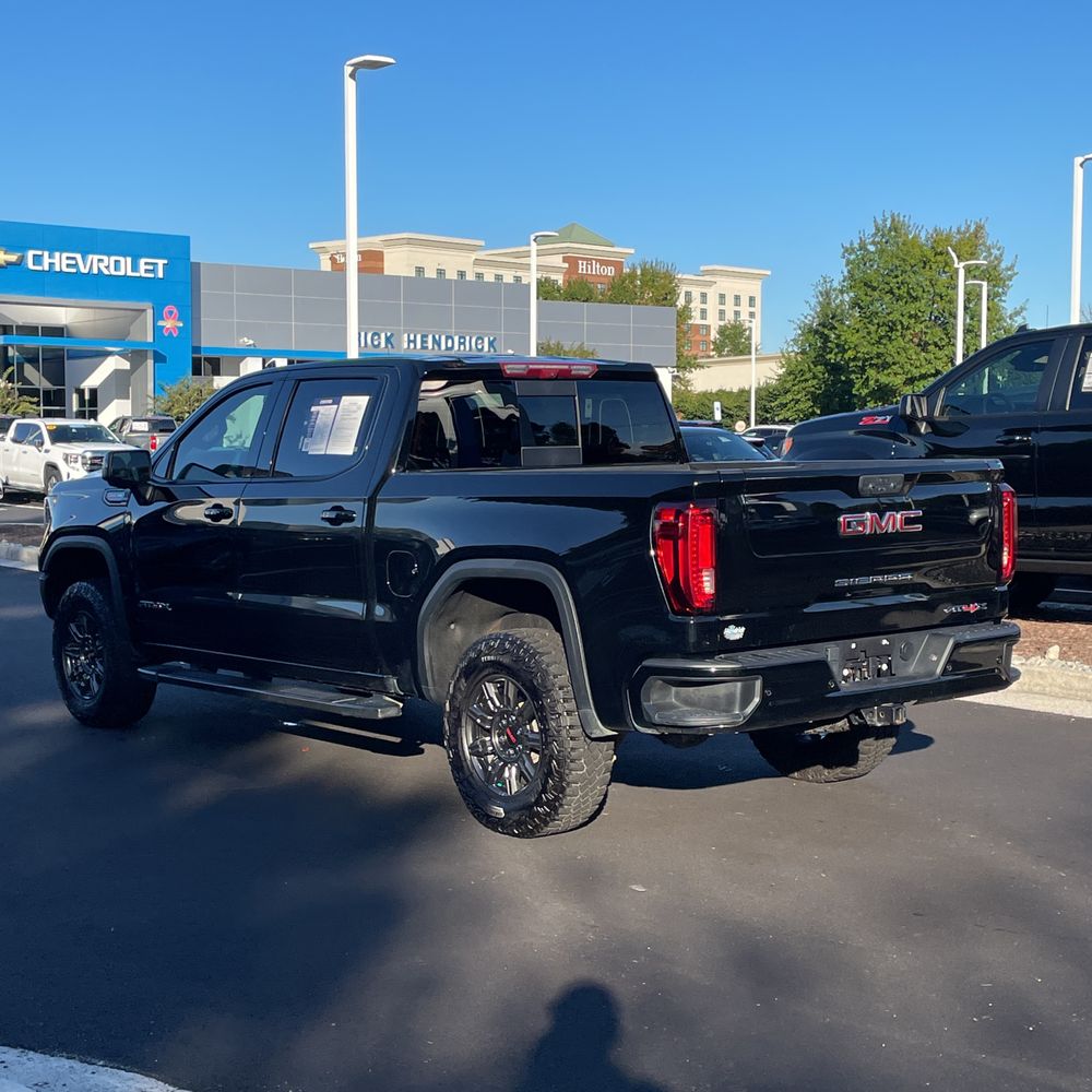 2024 GMC Sierra 1500 AT4X