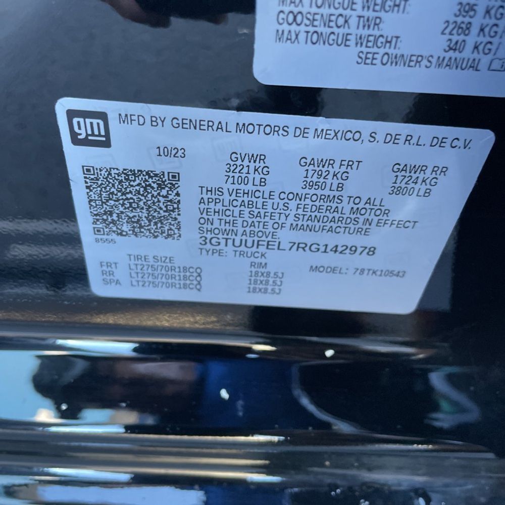 2024 GMC Sierra 1500 AT4X