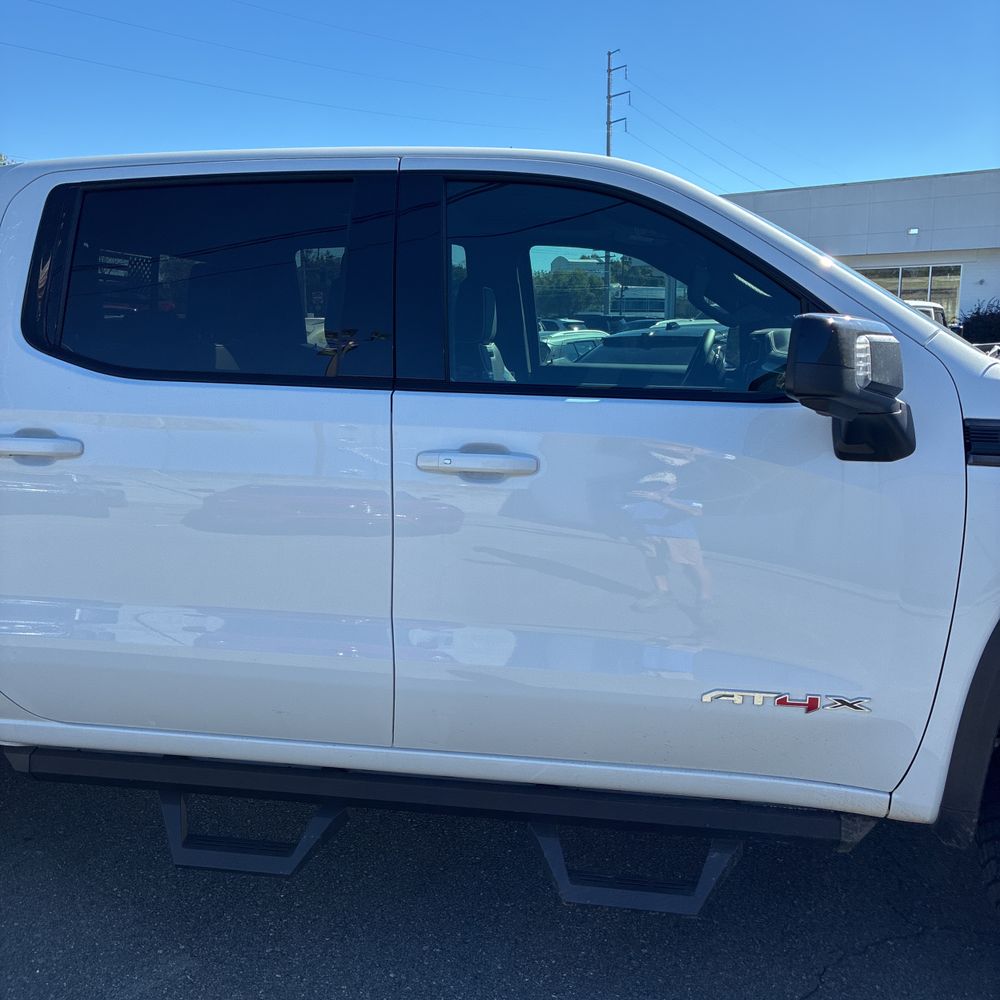 2025 GMC Sierra 1500 AT4X