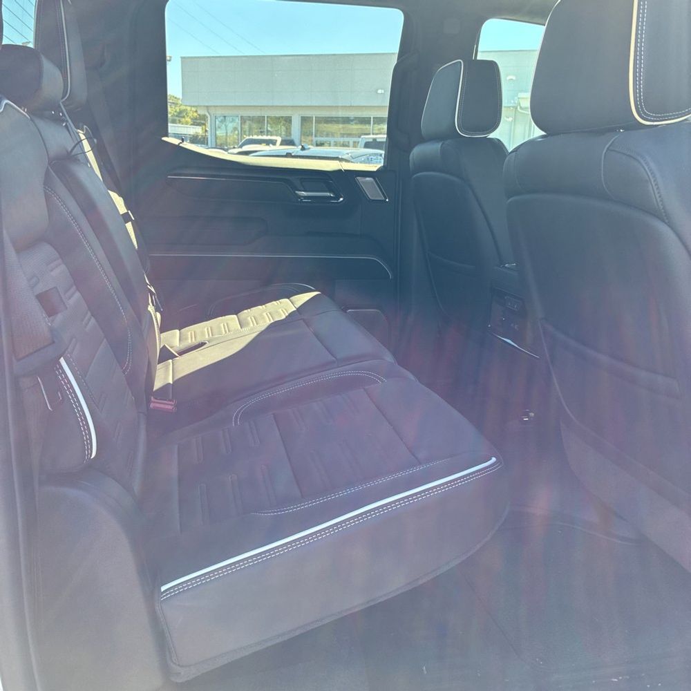 2025 GMC Sierra 1500 AT4X