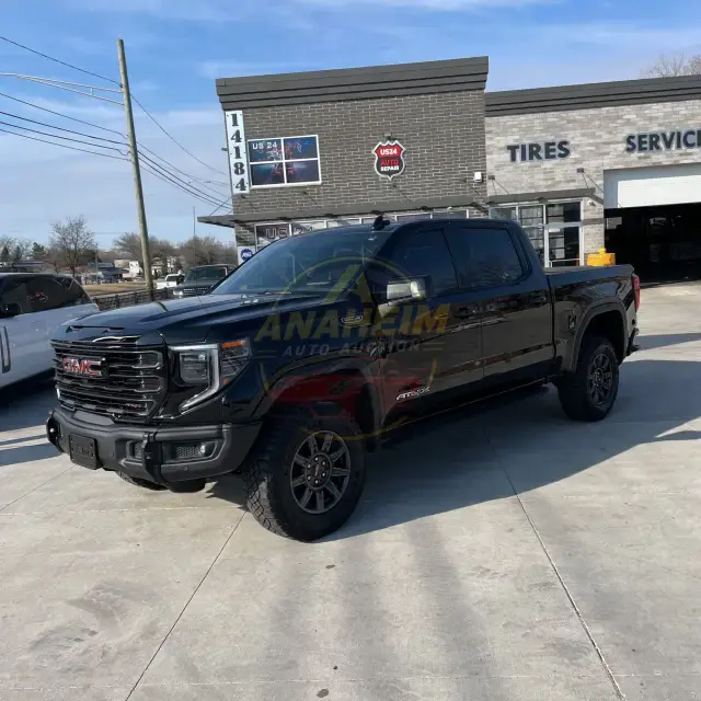 2024 GMC Sierra 1500 AT4X