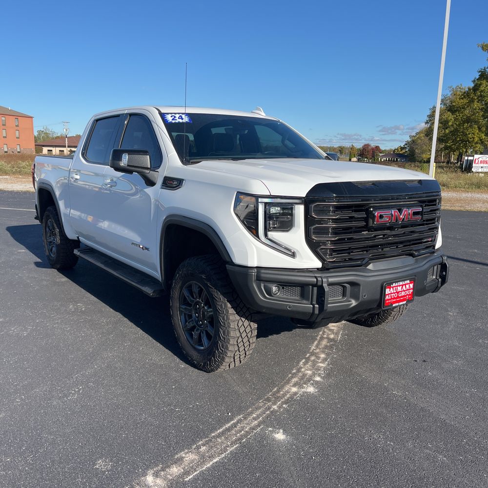 2024 GMC Sierra 1500 AT4X