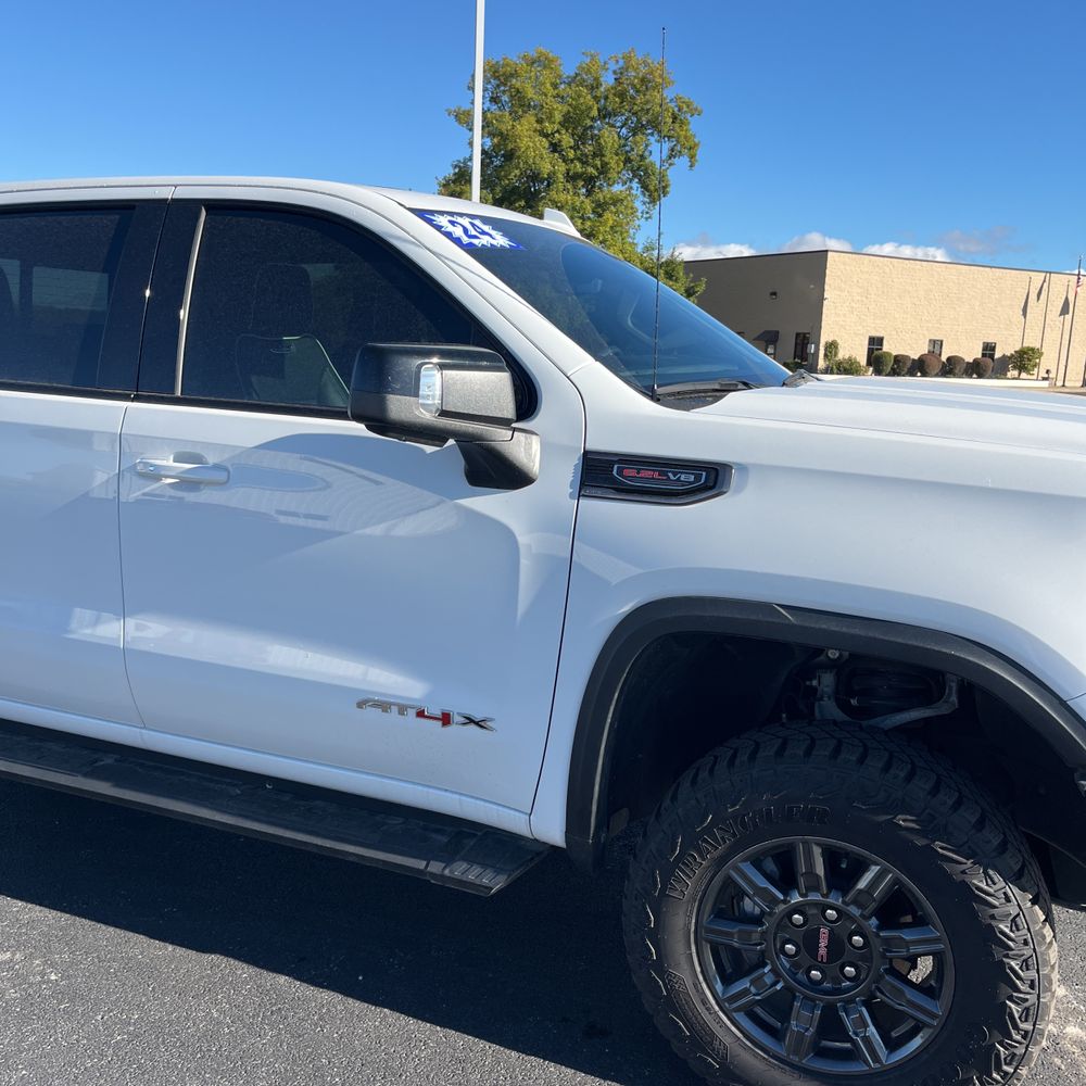 2024 GMC Sierra 1500 AT4X