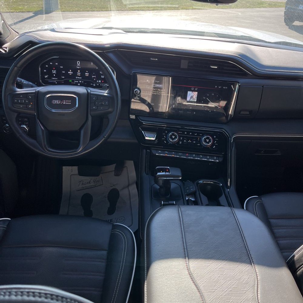 2024 GMC Sierra 1500 AT4X