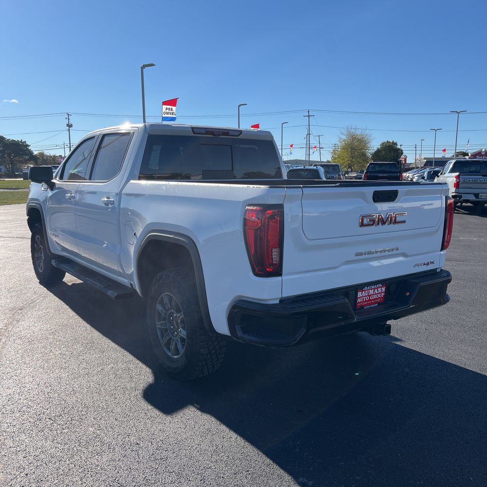 2024 GMC Sierra 1500 AT4X