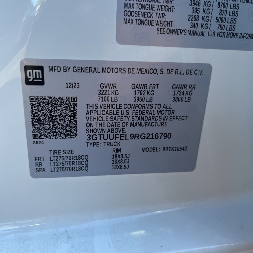 2024 GMC Sierra 1500 AT4X