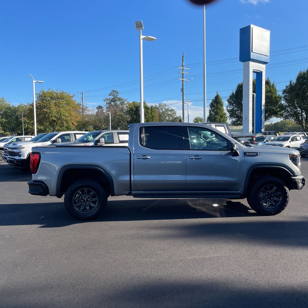 2024 GMC Sierra 1500 AT4X
