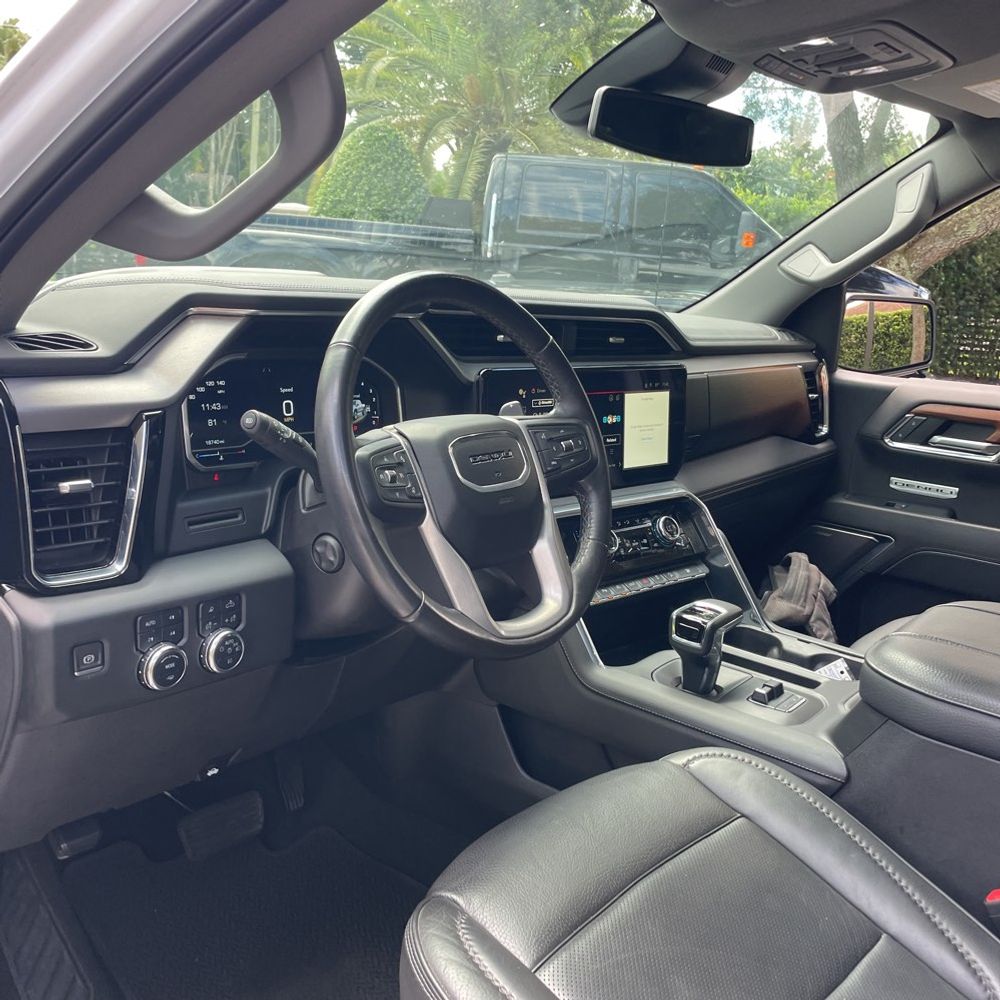 2023 GMC Sierra 1500 Denali