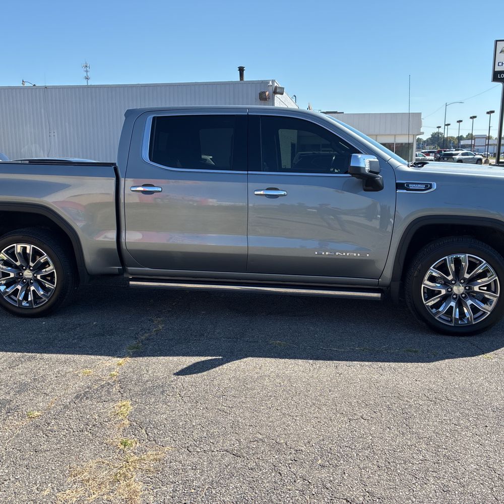2023 GMC Sierra 1500 Denali