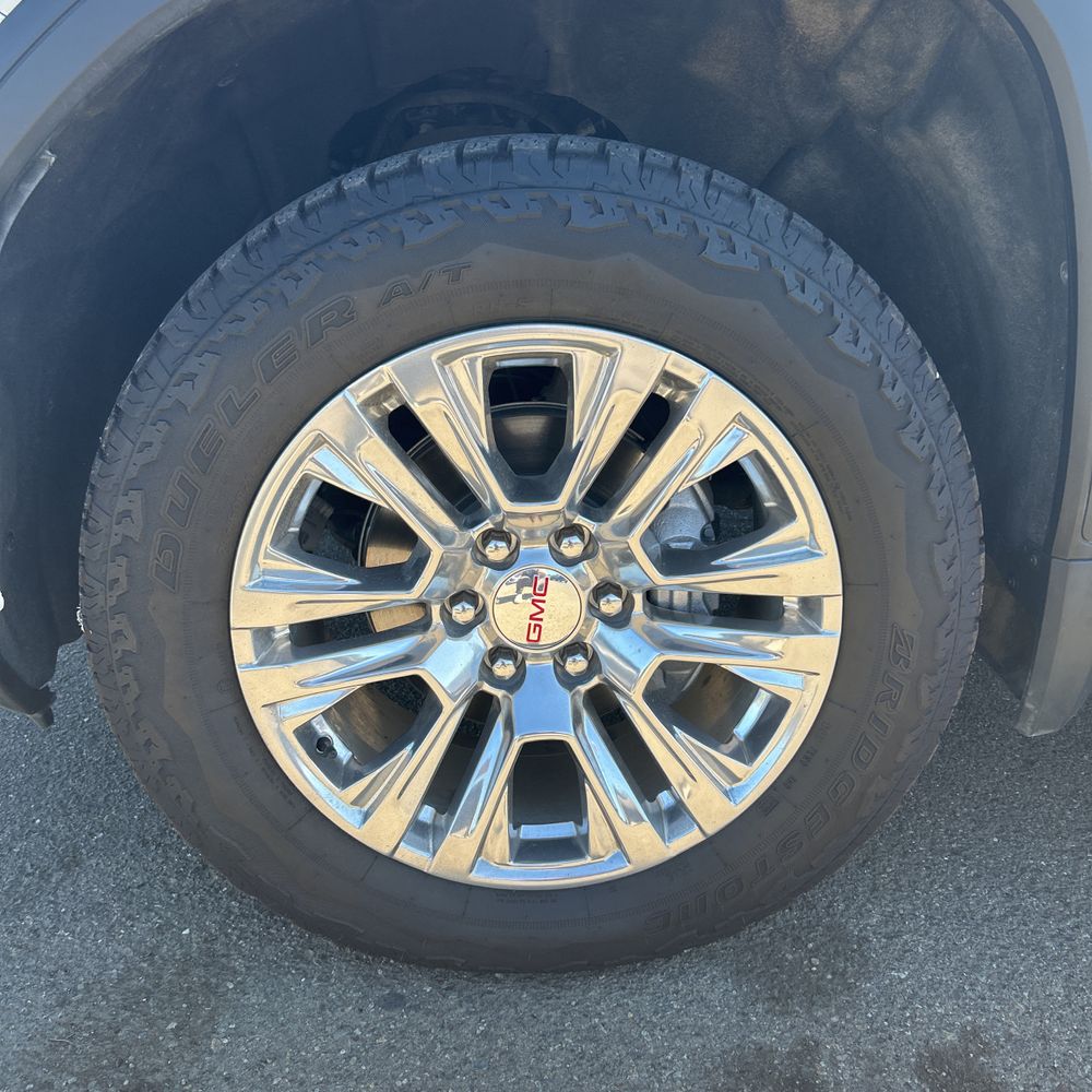 2023 GMC Sierra 1500 Denali