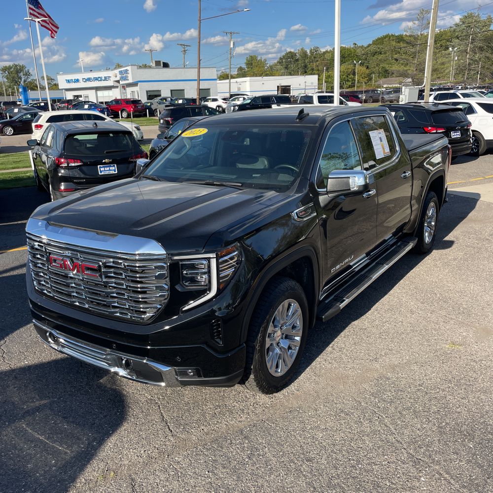 2023 GMC Sierra 1500 Denali