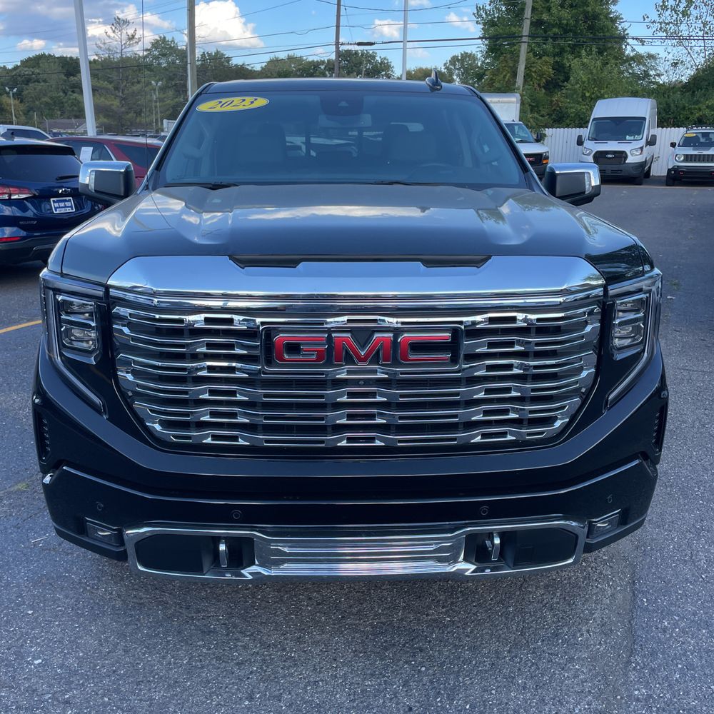 2023 GMC Sierra 1500 Denali