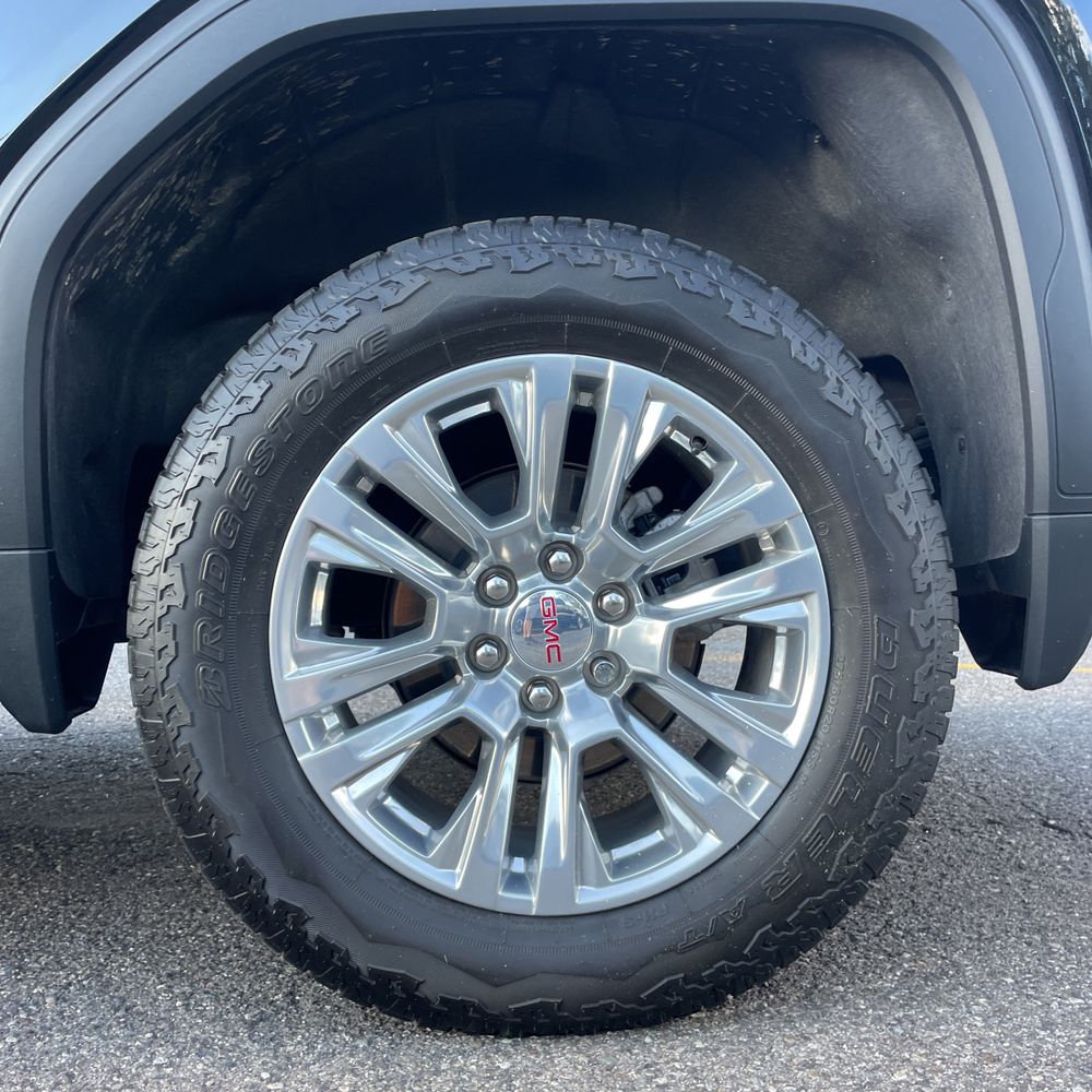 2023 GMC Sierra 1500 Denali