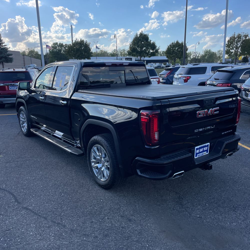2023 GMC Sierra 1500 Denali