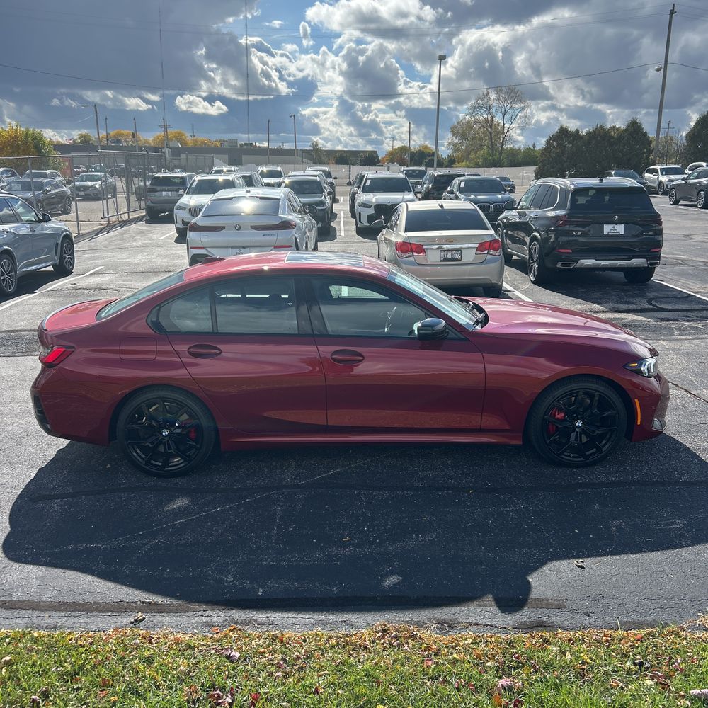 2025 BMW 3-Series 330i xDrive
