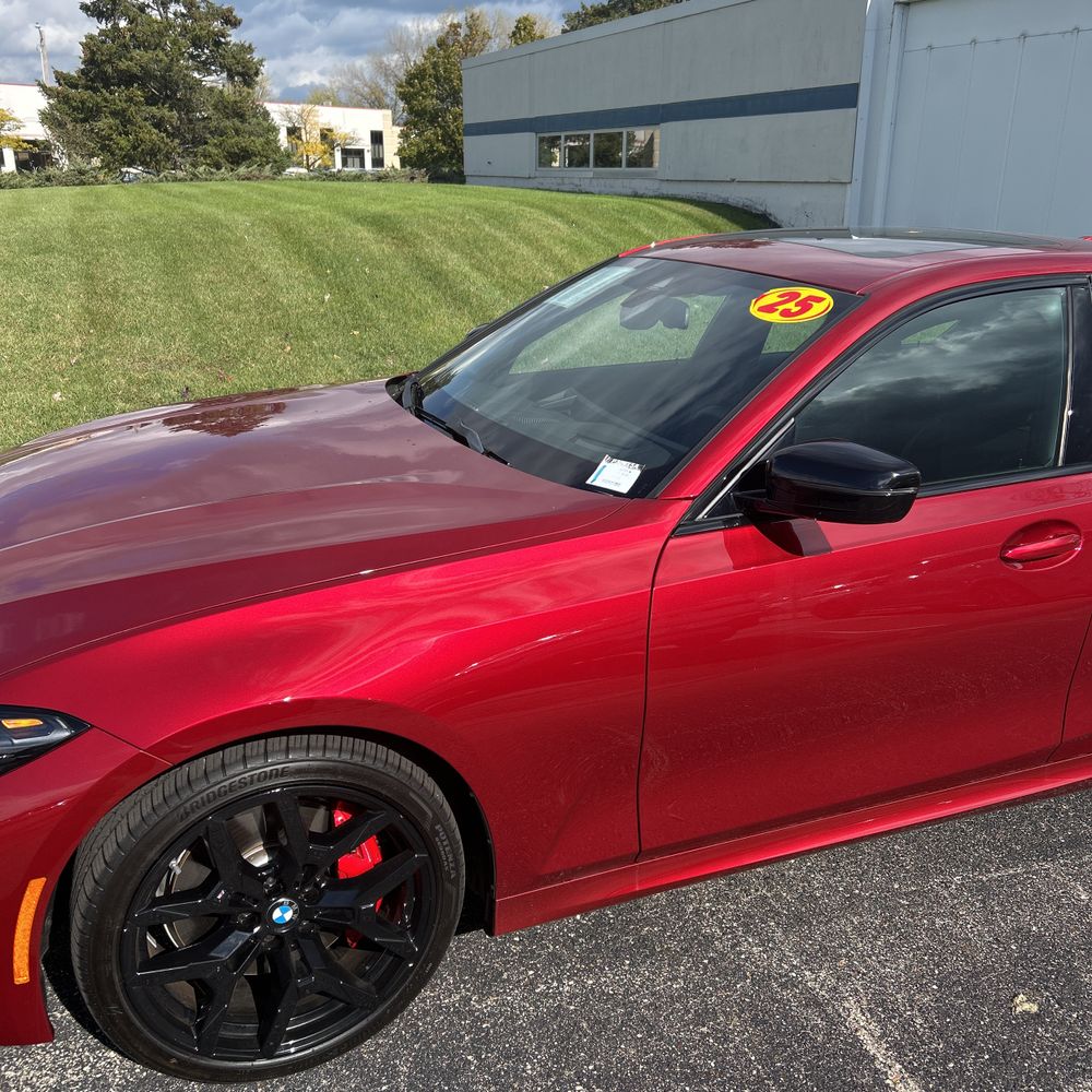 2025 BMW 3-Series 330i xDrive