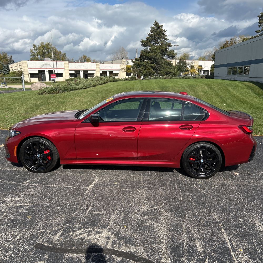 2025 BMW 3-Series 330i xDrive