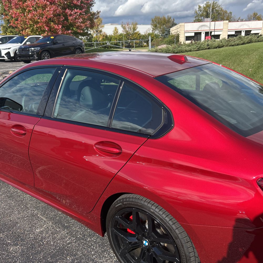 2025 BMW 3-Series 330i xDrive