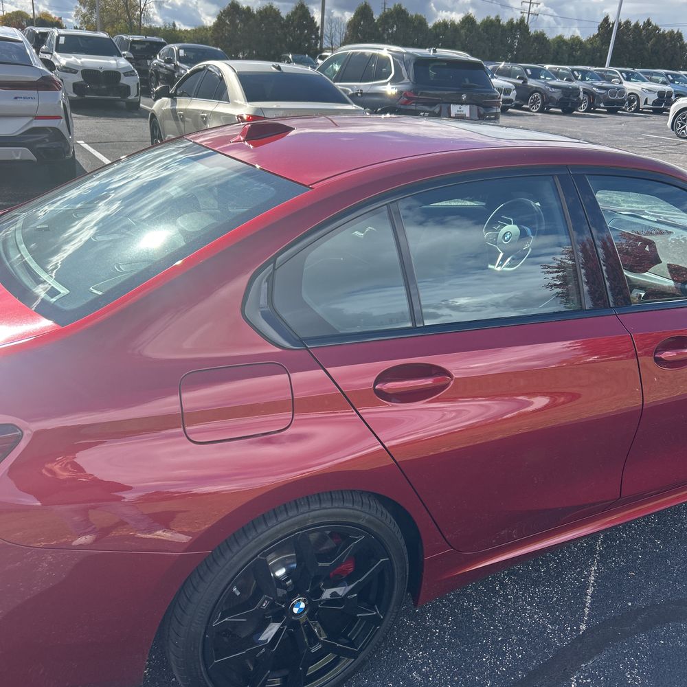 2025 BMW 3-Series 330i xDrive