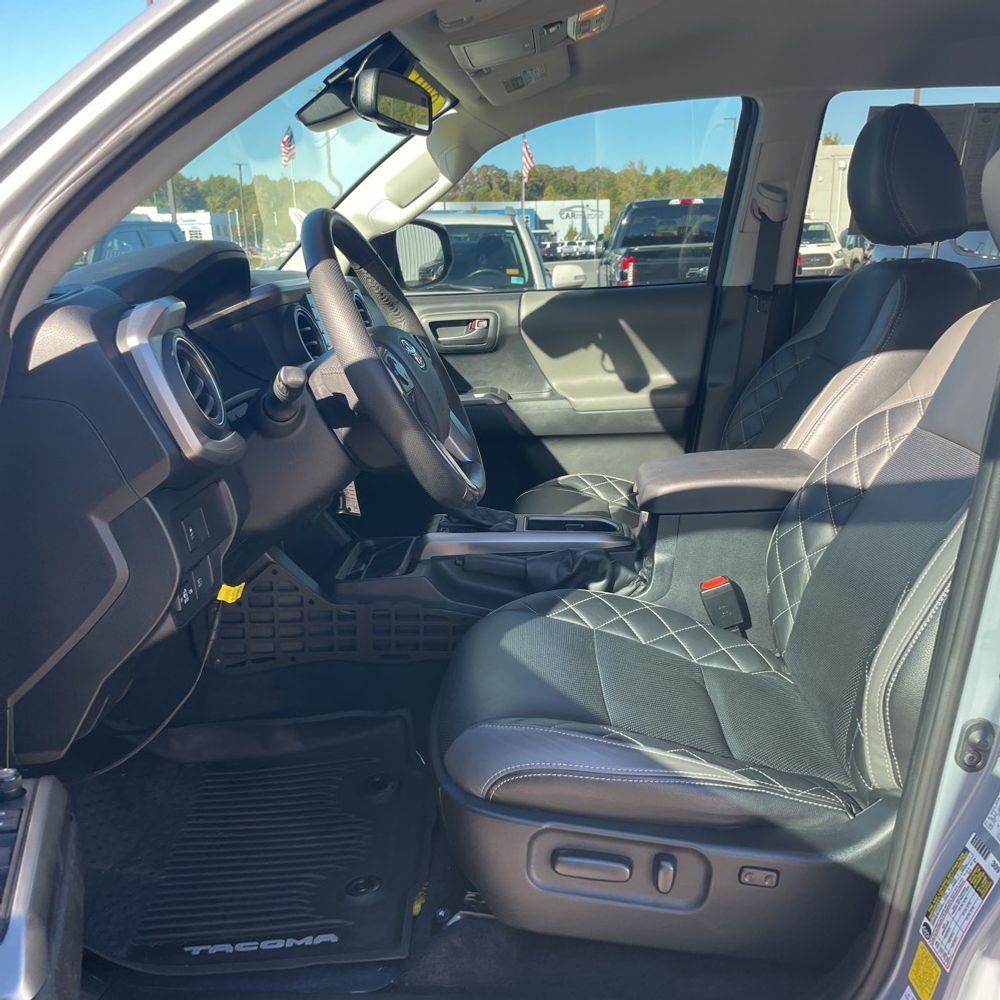 2021 Toyota Tacoma SR5 V6