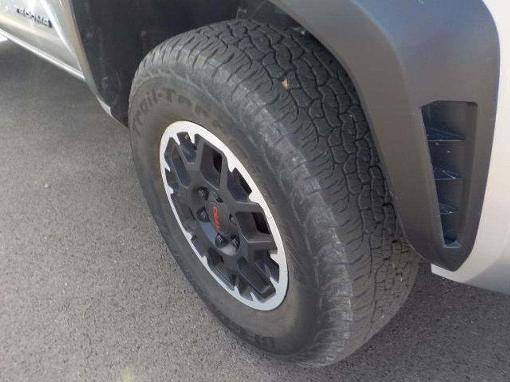2024 Toyota Tacoma 4WD TRD Off Road