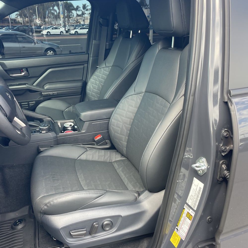 2025 Toyota Tacoma TRD Sport