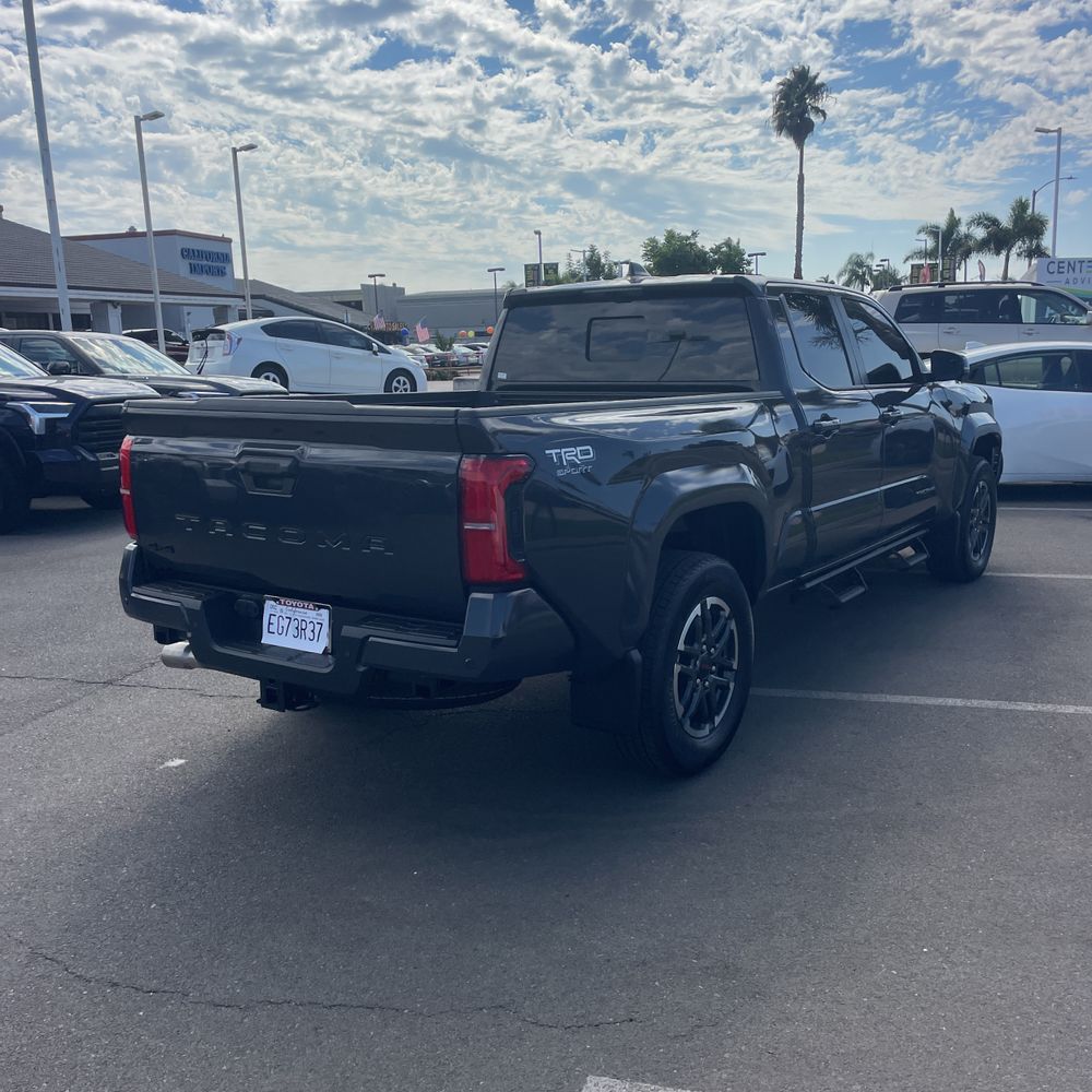 2025 Toyota Tacoma TRD Sport