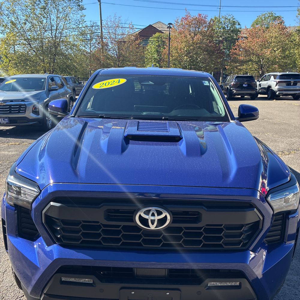 2024 Toyota Tacoma TRD Sport