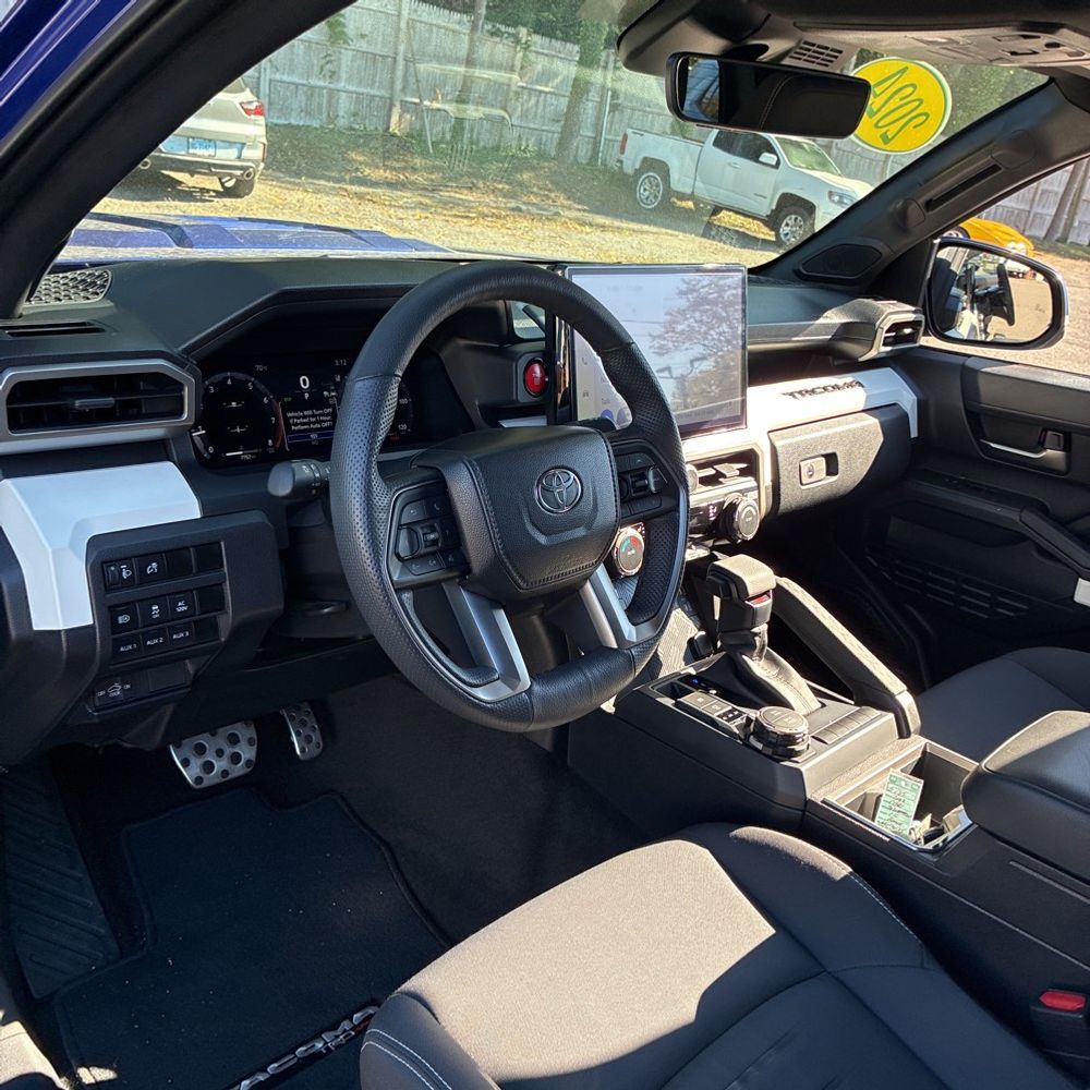 2024 Toyota Tacoma TRD Sport