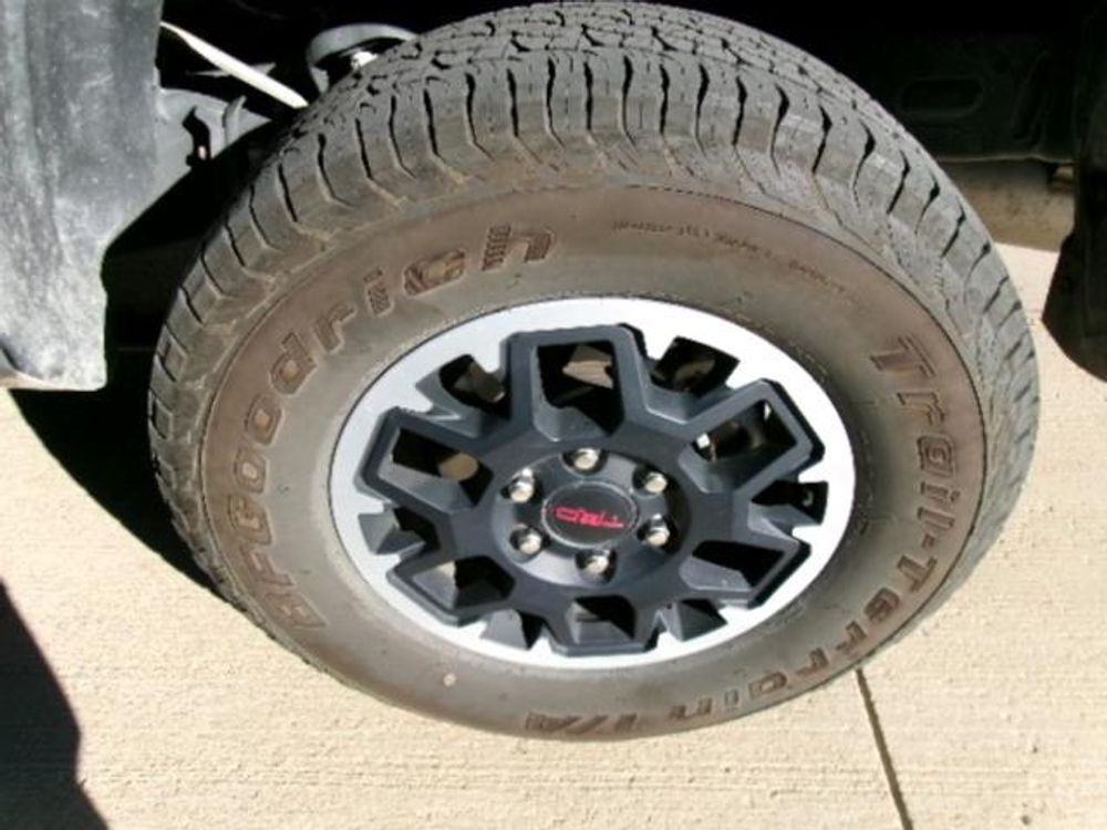 2024 Toyota Tacoma 4WD TRD Off Road