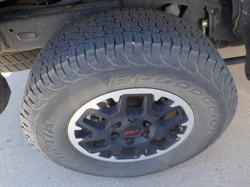 2024 Toyota Tacoma 4WD TRD Off Road