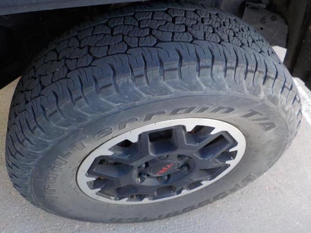 2024 Toyota Tacoma 4WD TRD Off Road