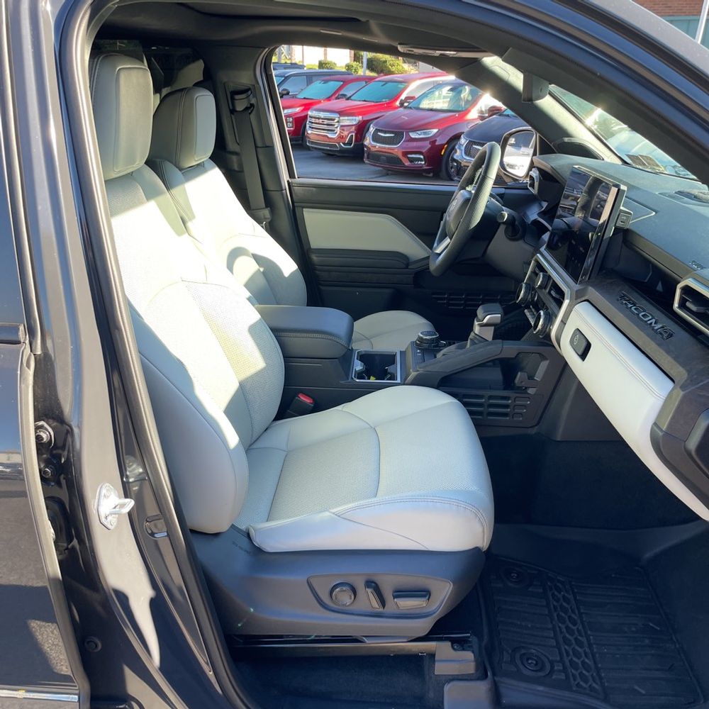 2024 Toyota Tacoma Limited