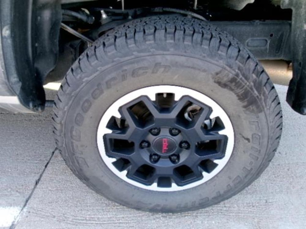 2024 Toyota Tacoma 4WD TRD Off Road